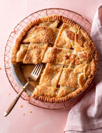 Classic American Apple Pie Recipe