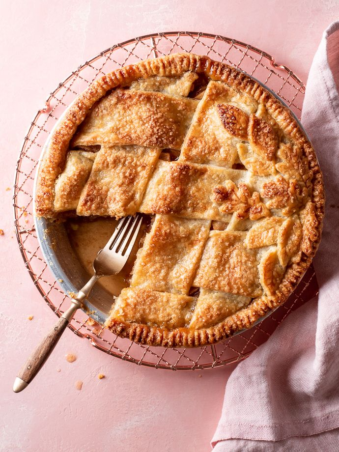 Classic American Apple Pie Recipe